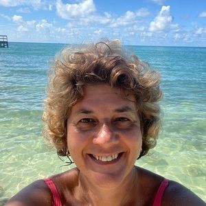 Meet your Posher, Irina